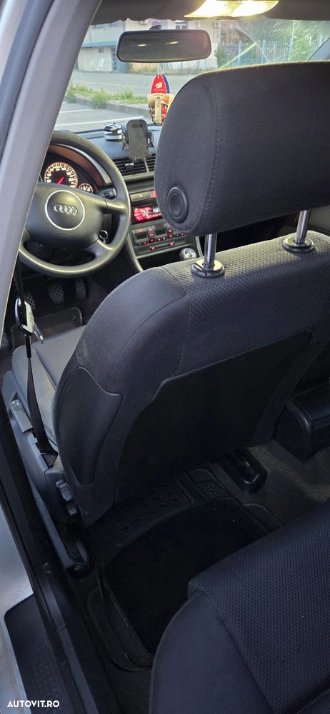Audi A4 Limuzina 1.9 TDI - 10