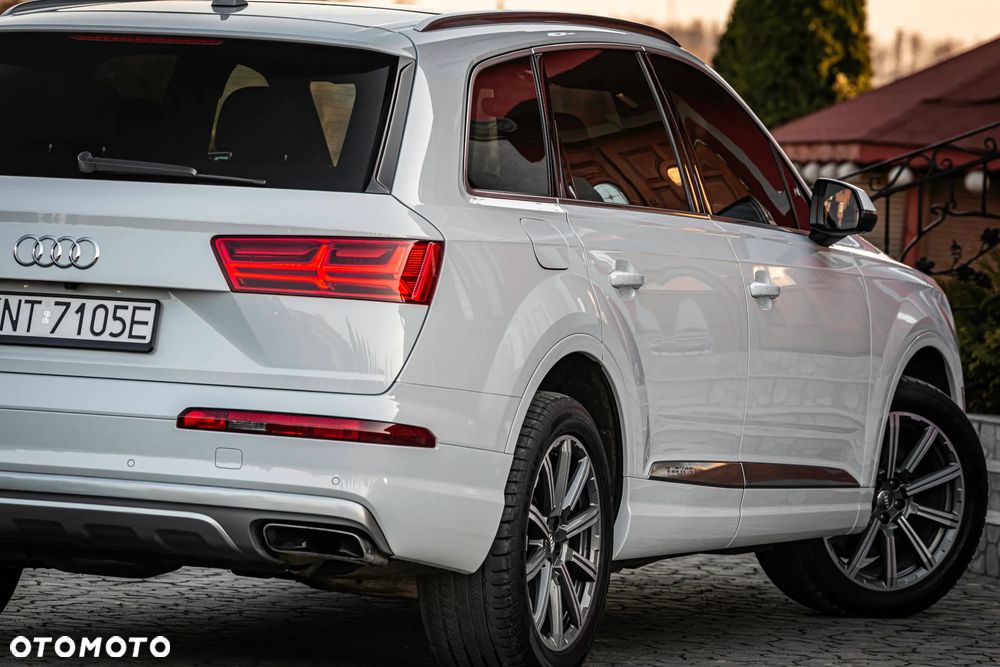 Audi Q7 - 18
