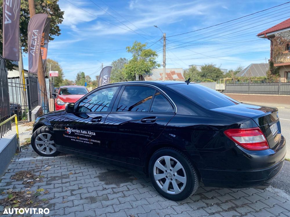 Mercedes-Benz C 200 CDI - 8
