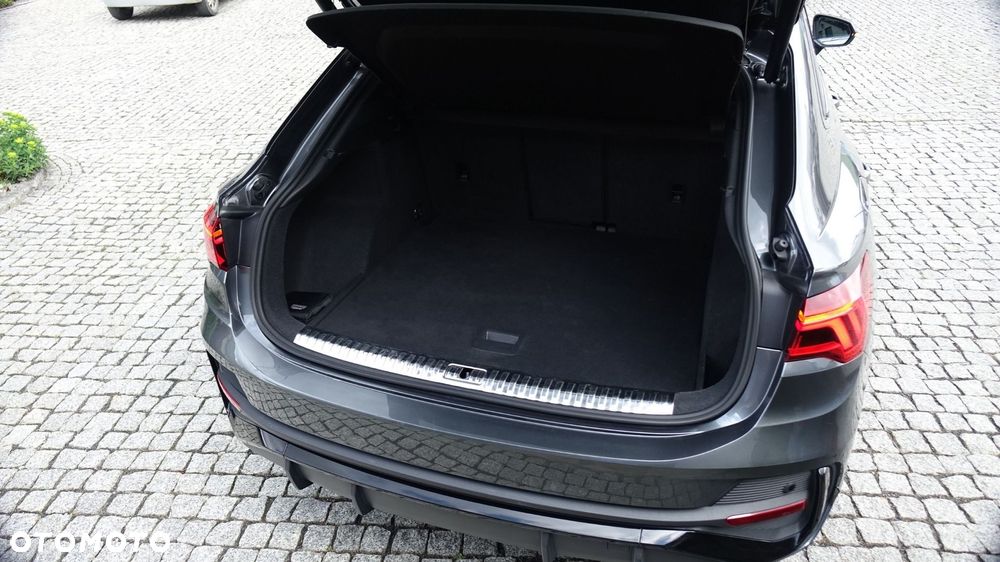 Audi Q3 Sportback - 26