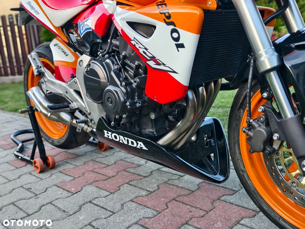 Honda Hornet - 11