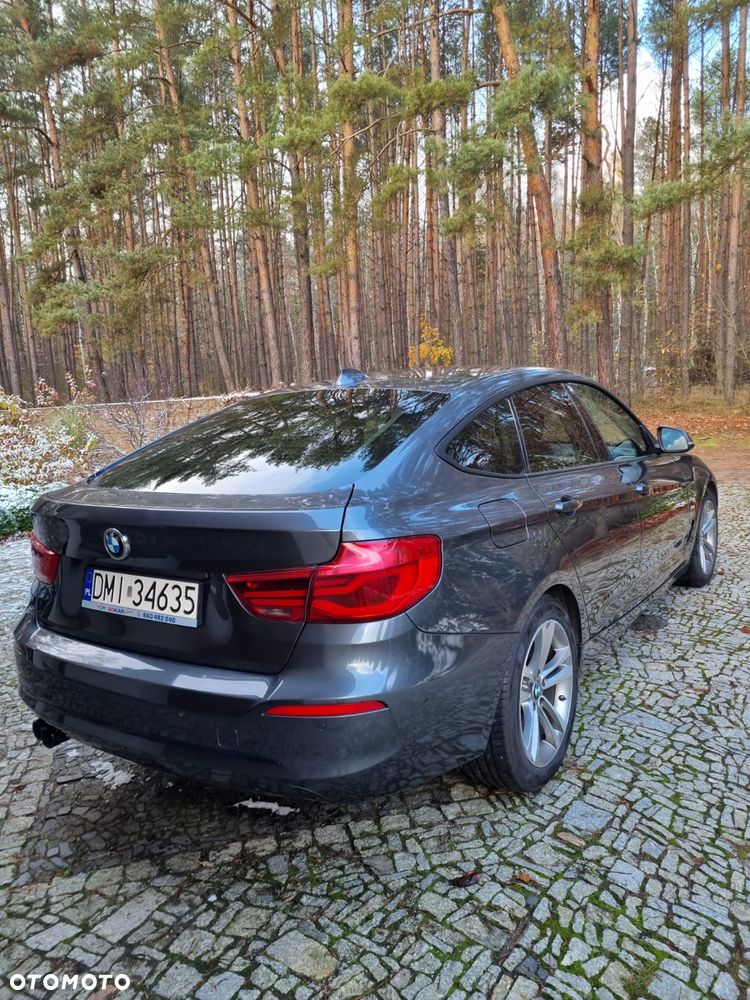 BMW Seria 3 320i Advantage sport - 9