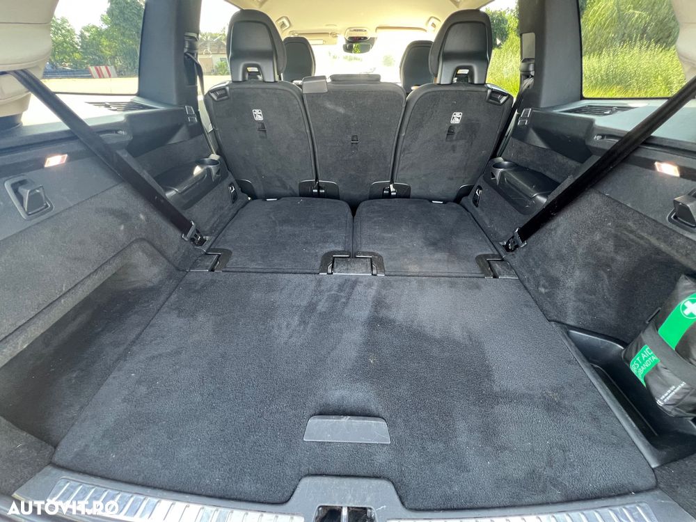Volvo XC 90 D5 AWD Momentum - 7