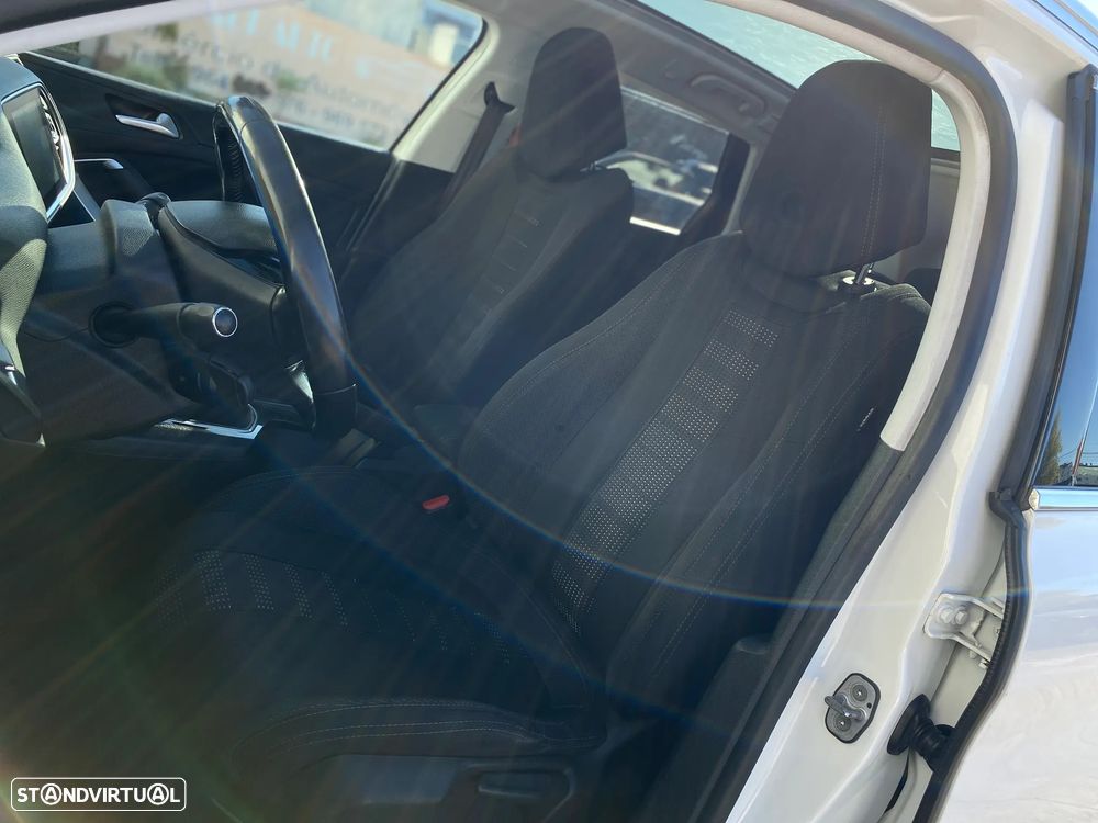 Peugeot 308 SW BlueHDi 120 Stop & Start Style - 13