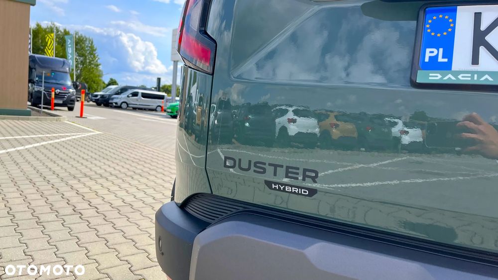 Dacia Duster 1.6 Full Hybrid 140 Journey MMT - 9
