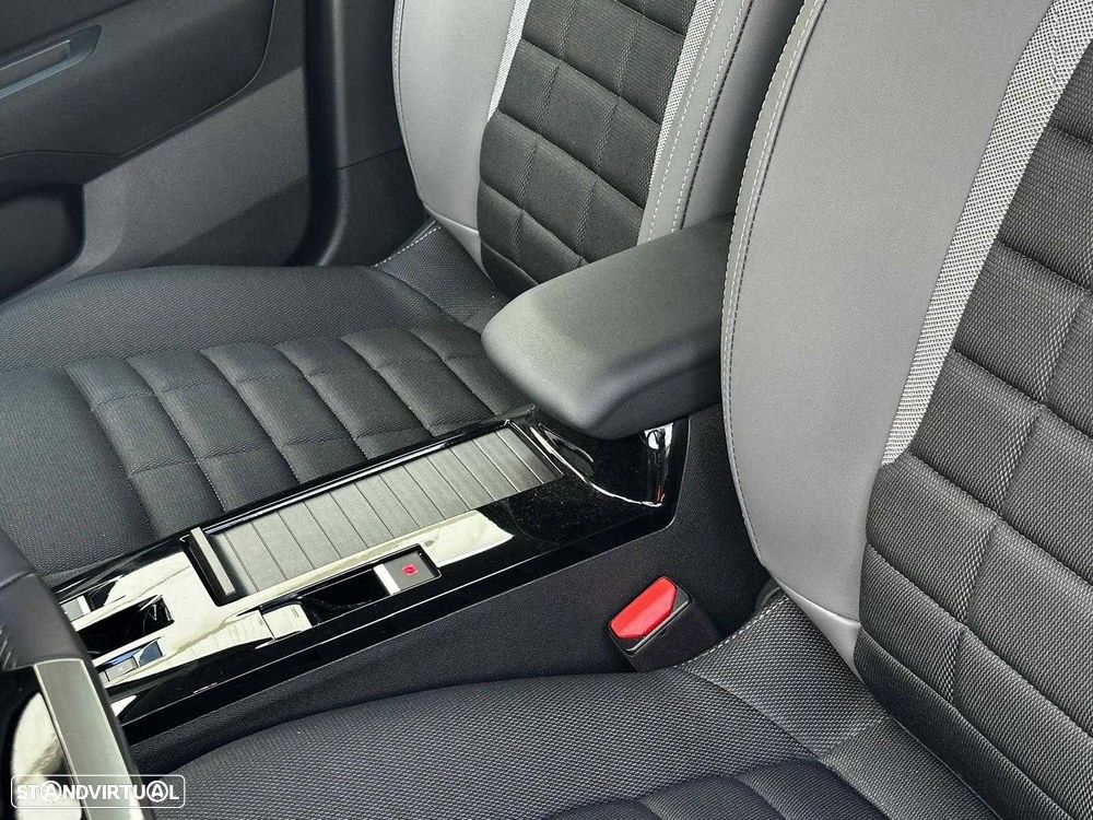 Citroën C4 1.2 Hybrid Plus e-DSC6 - 11