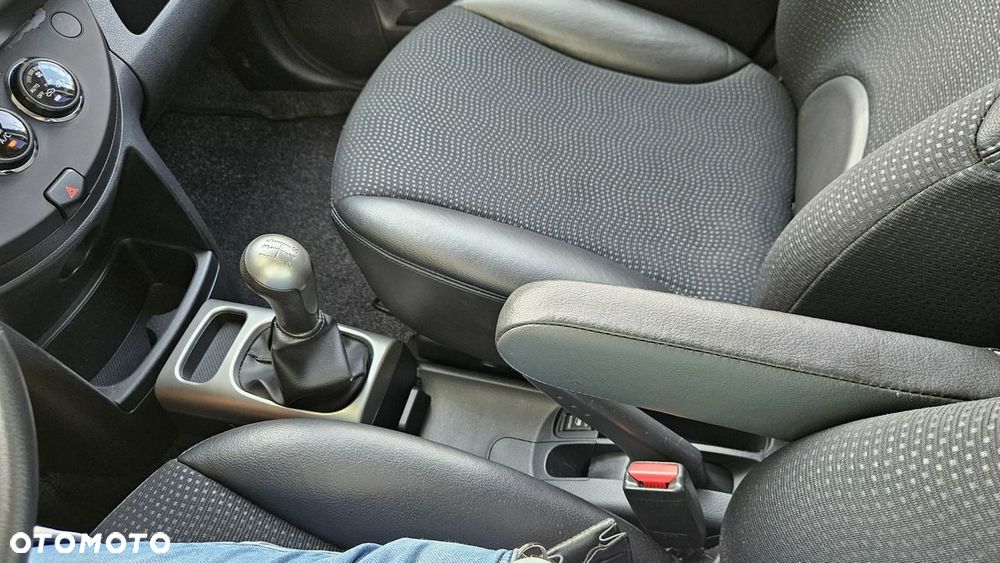 Nissan Note 1.4 Acenta EU5 - 33