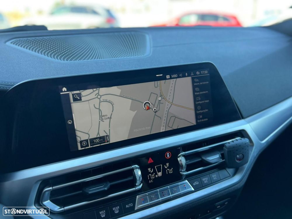 BMW 320 d Auto - 13