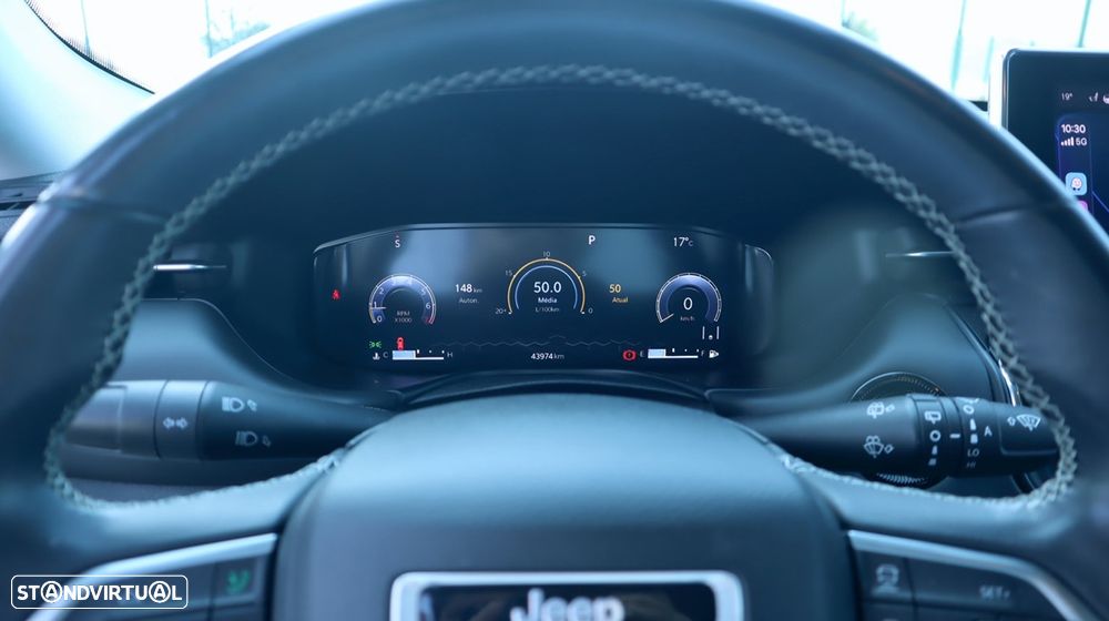 Jeep Compass 1.3 T Limited DCT - 37