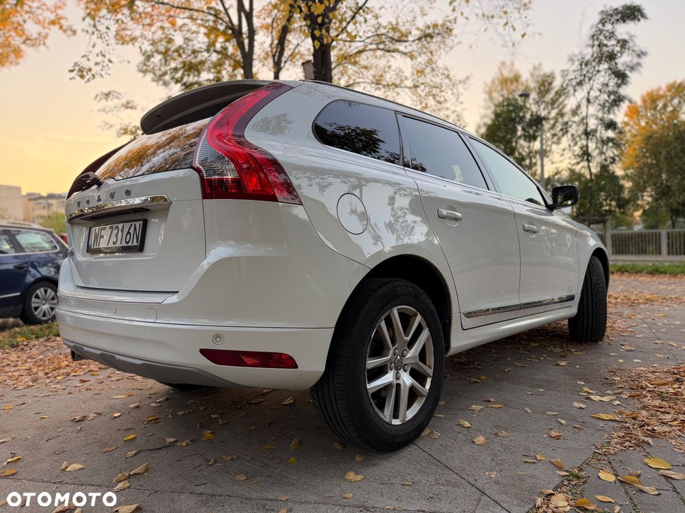 Volvo XC 60 - 6