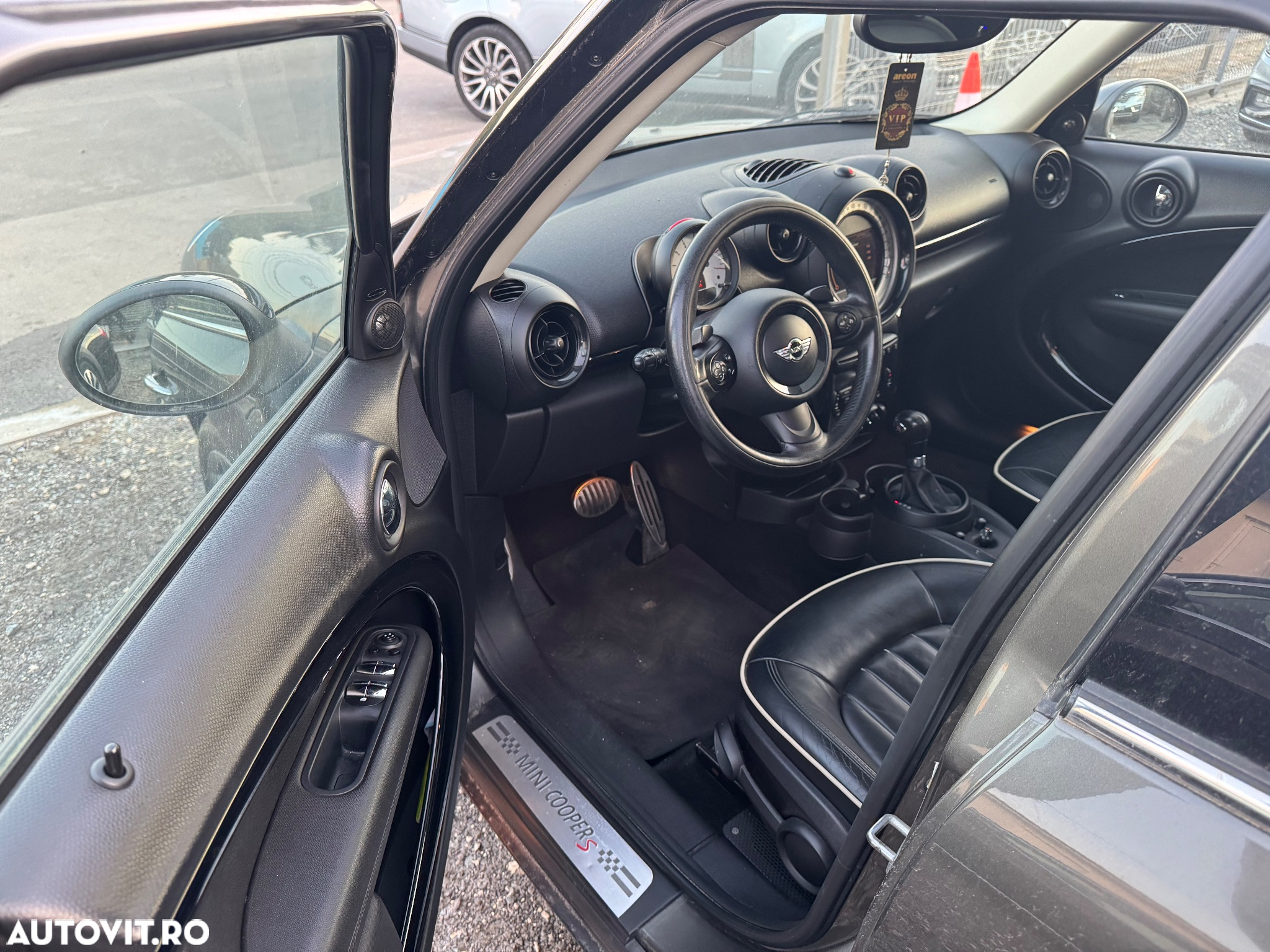 Mini Cooper S Standard - 9