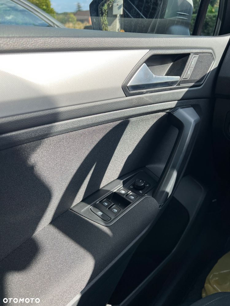Volkswagen Tiguan 1.5 TSI EVO Trendline - 17