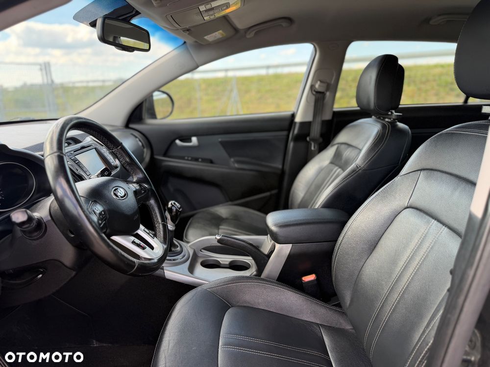 Kia Sportage 1.7 CRDI 2WD Spirit - 11