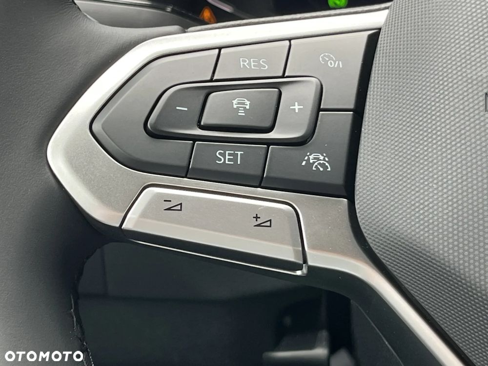 Volkswagen T-Cross 1.0 TSI R-Line Plus DSG - 29