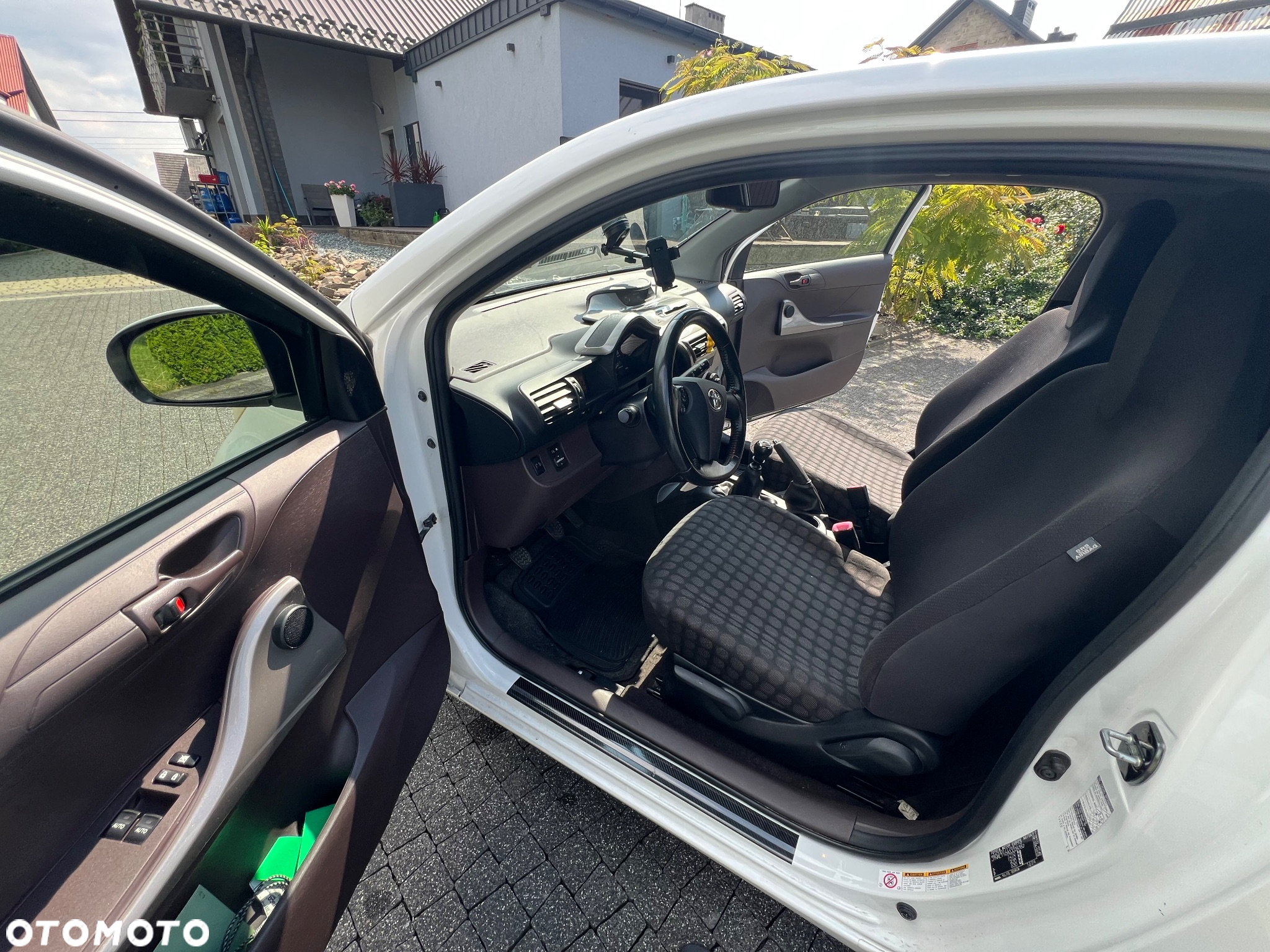 Toyota iQ 1.0 Luna - 16