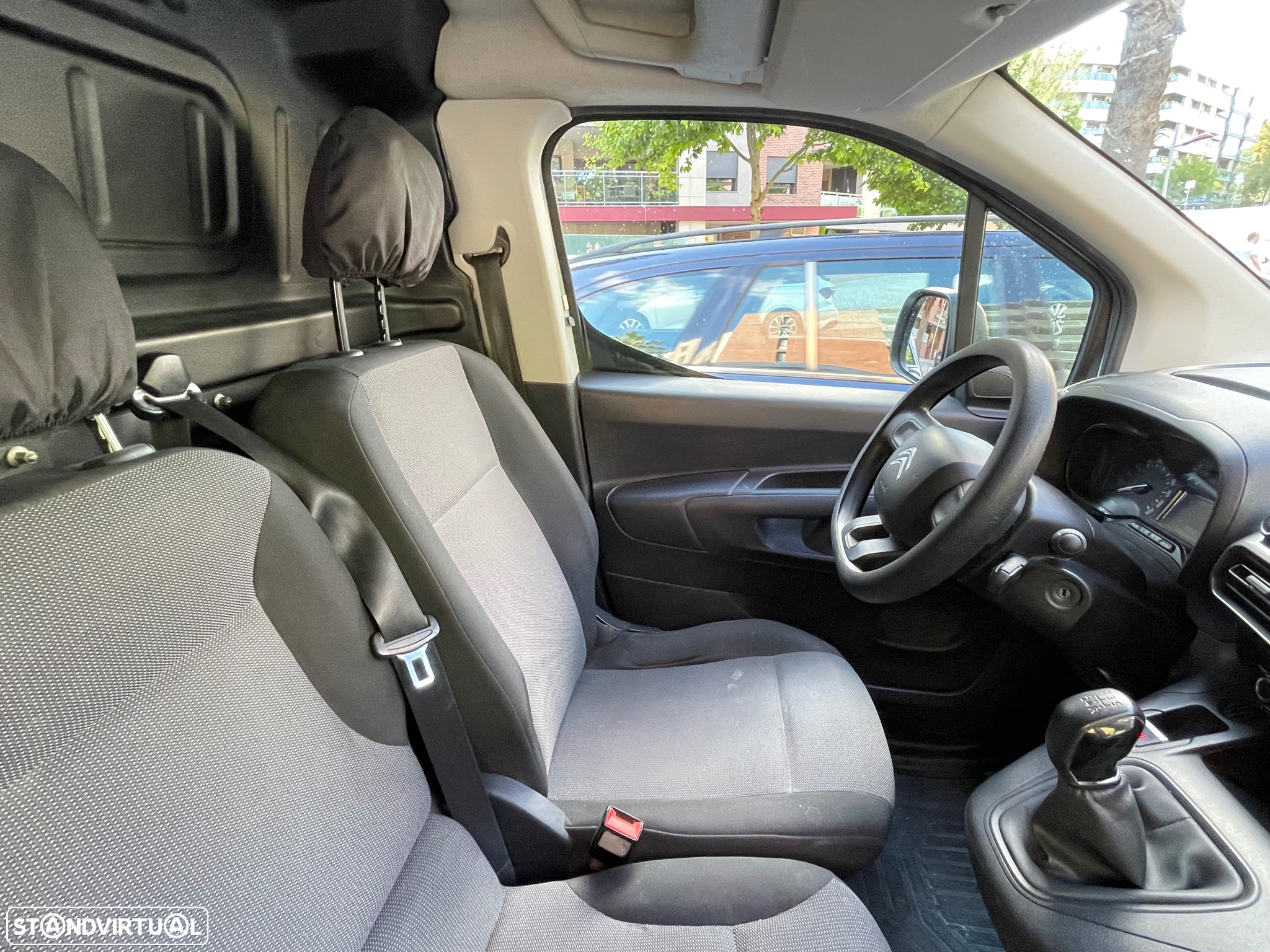 Citroën BERLINGO - 26