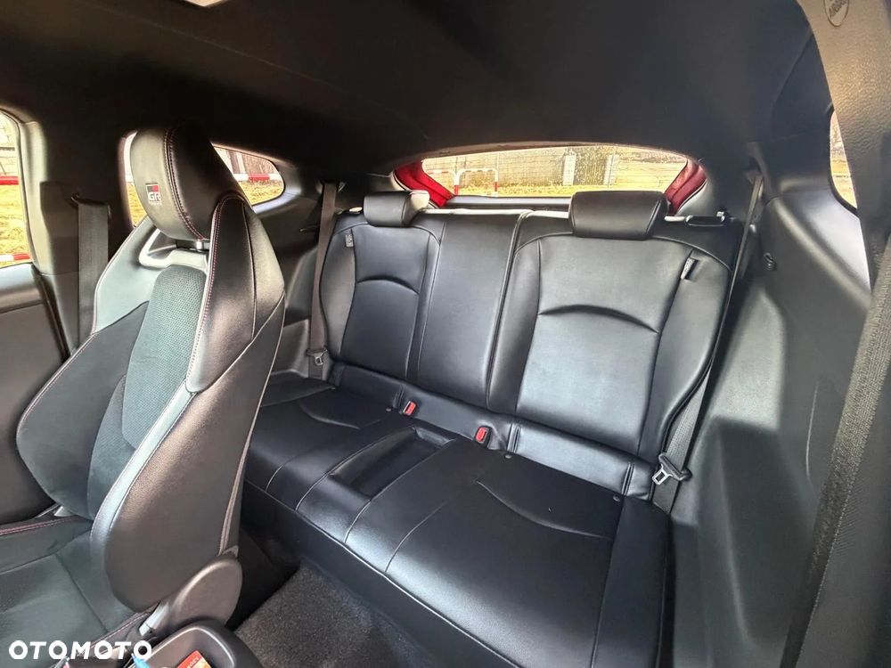 Toyota Yaris GR - 13