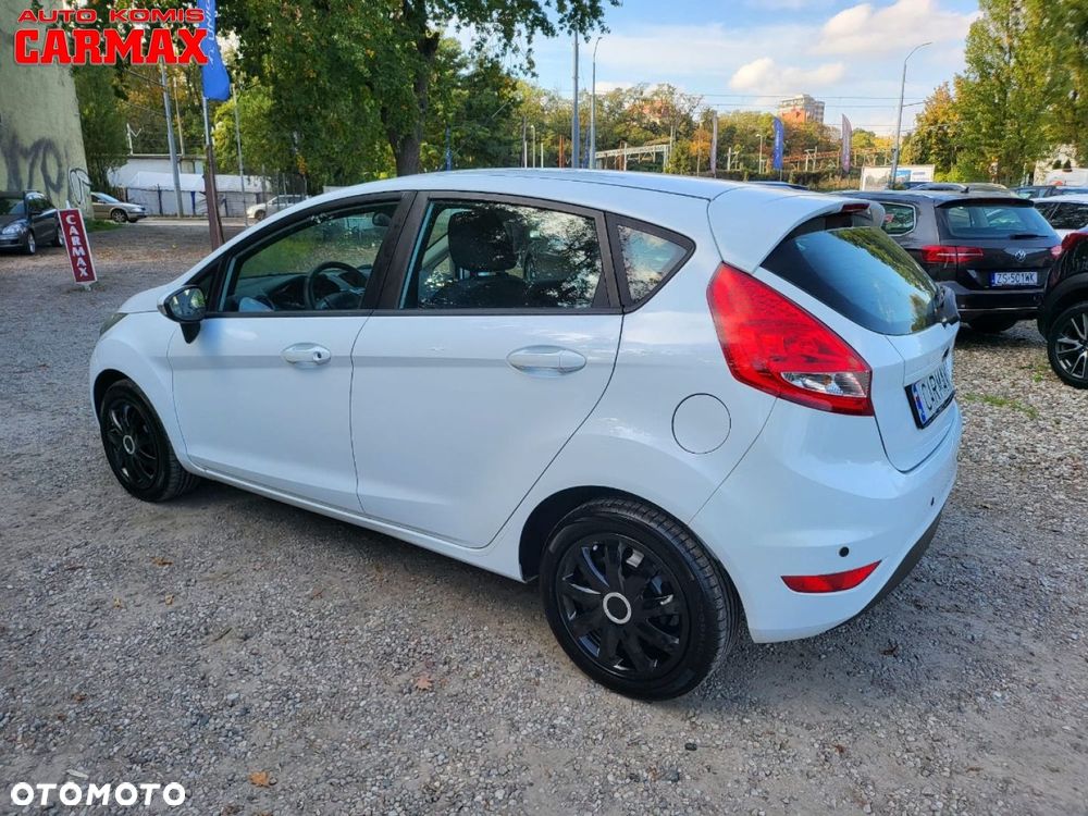 Ford Fiesta - 4