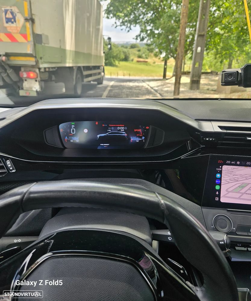 Peugeot 308 SW BlueHDi 130 EAT8 Allure - 28
