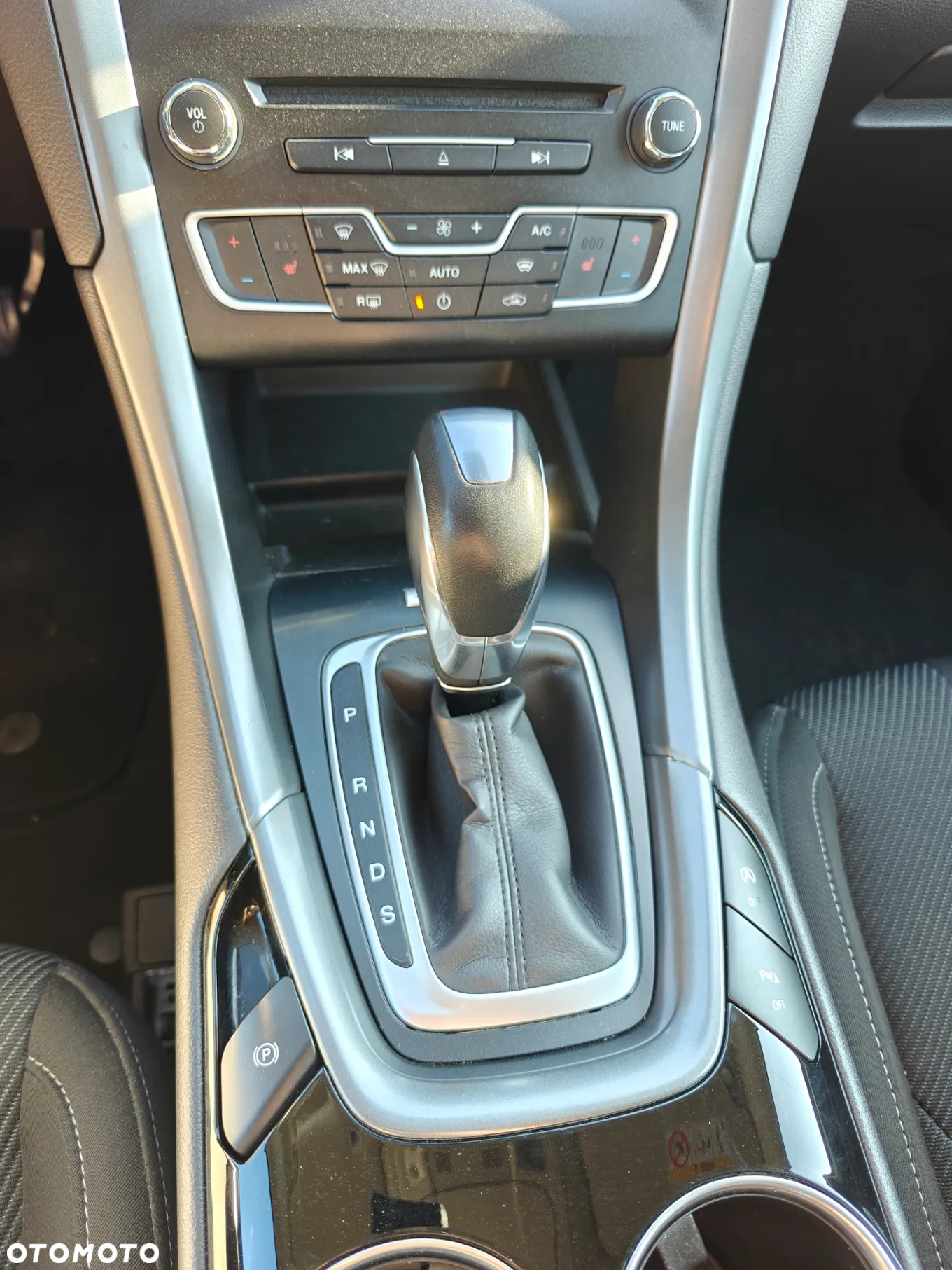 Ford Mondeo 2.0 TDCi Titanium PowerShift - 15