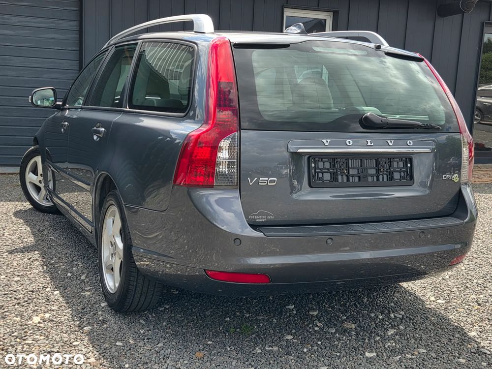 Volvo V50 D2 - 12