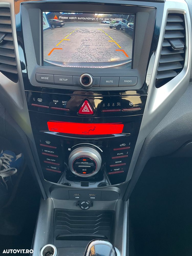 SsangYong Tivoli 1.6 STD Aut. - 8