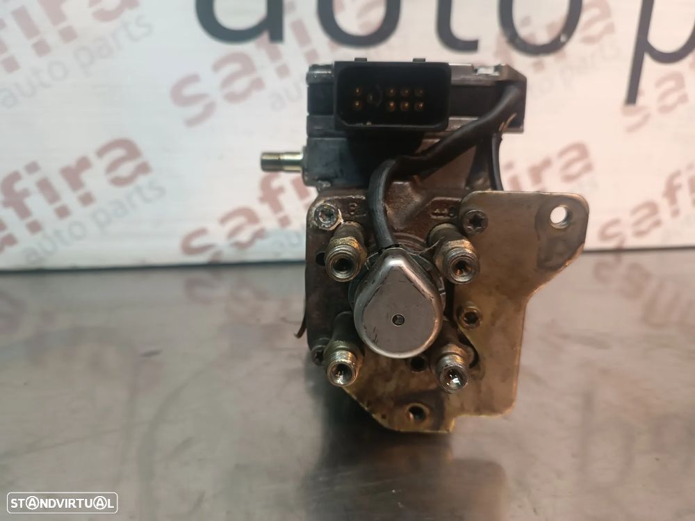 BOMBA INJETORA / INJECTORA FORD FOCUS 1.8TDDI 0470004006 - 2