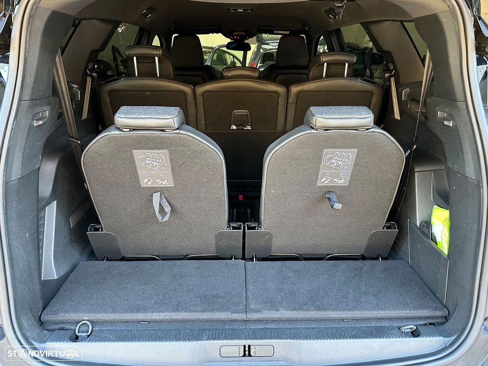 Peugeot 5008 1.5 BlueHDi GT Line J19 EAT8 - 21