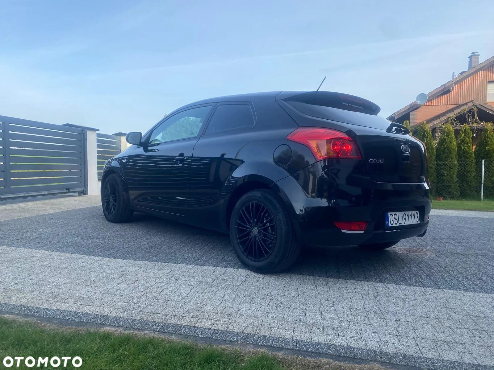 Kia ProCeed - 13