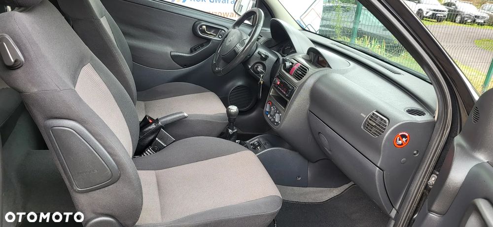 Opel Corsa 1.0 12V Cosmo - 8