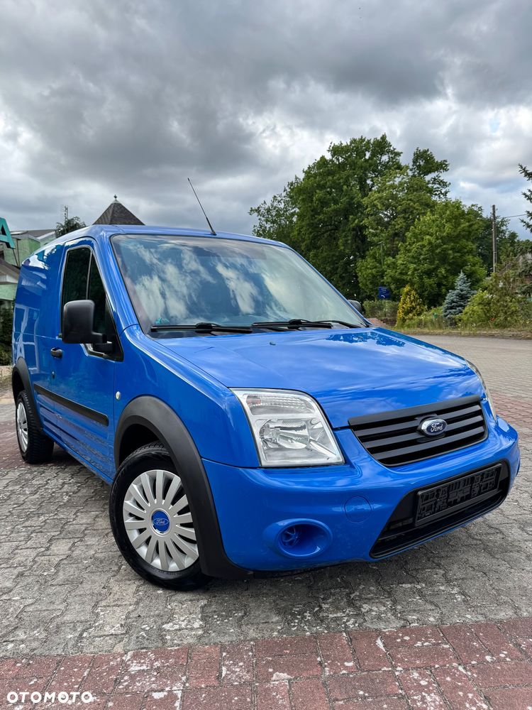 Ford Connect - 1