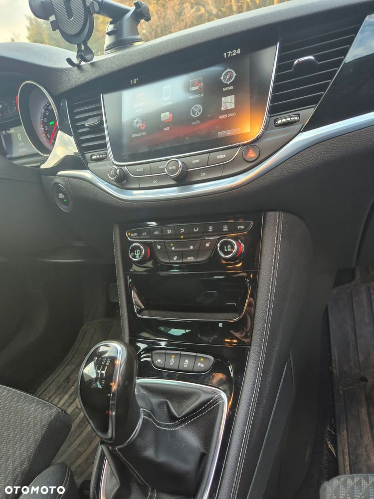 Opel Astra - 9