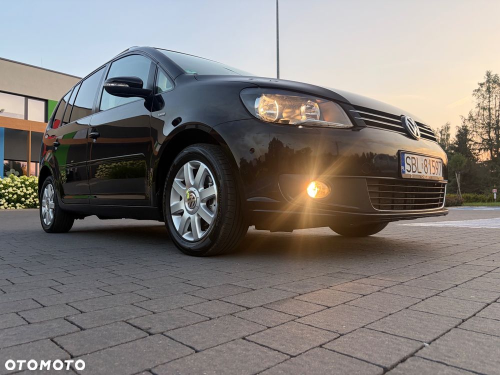 Volkswagen Touran 2.0 TDI DPF DSG Life - 22