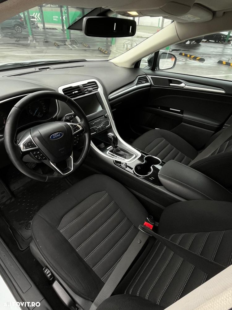 Ford Mondeo 2.0 TDCi Powershift - 6