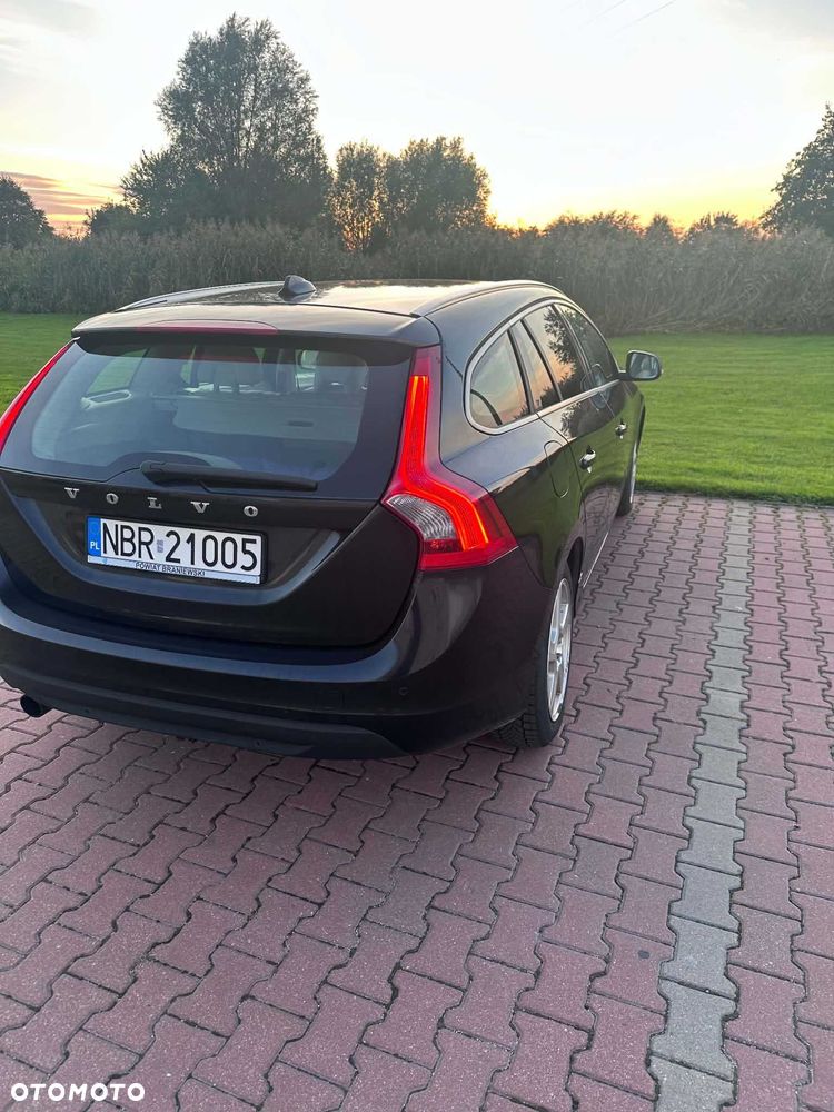 Volvo V60 - 3