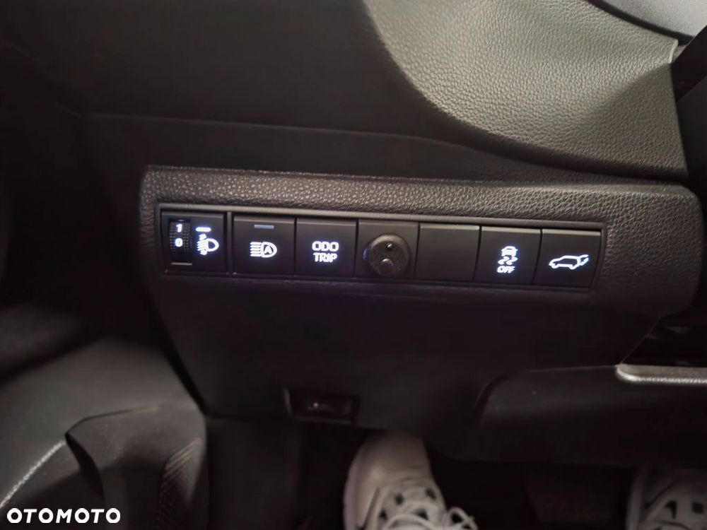 Toyota Corolla 2.0 Hybrid Style - 21
