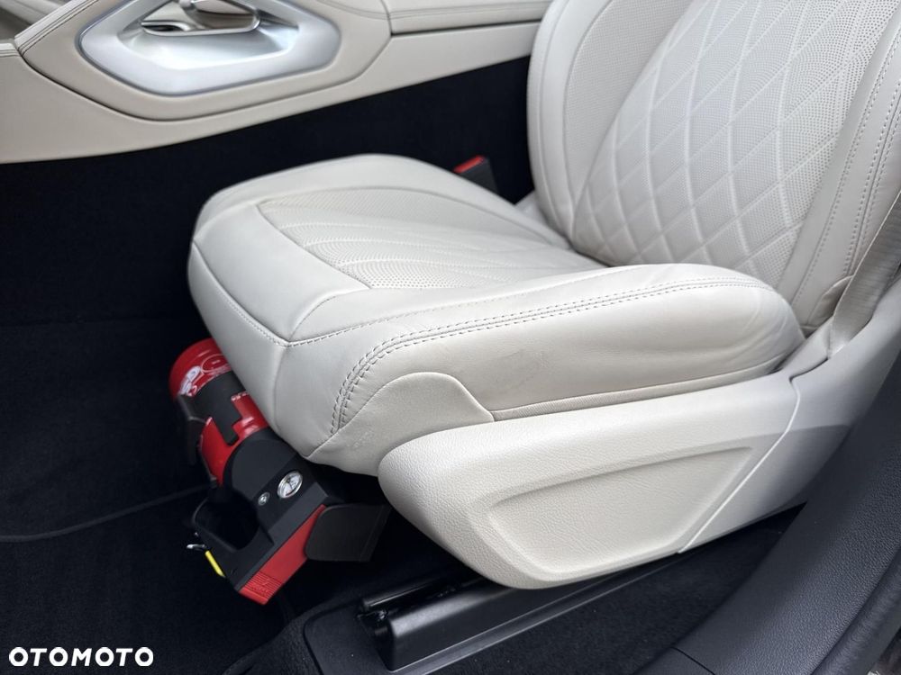 Mercedes-Benz GLE - 12