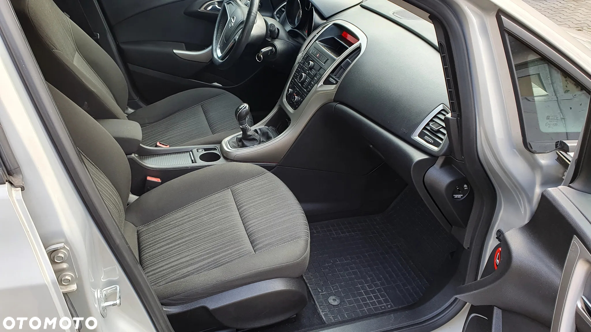 Opel Astra 1.6 - 12