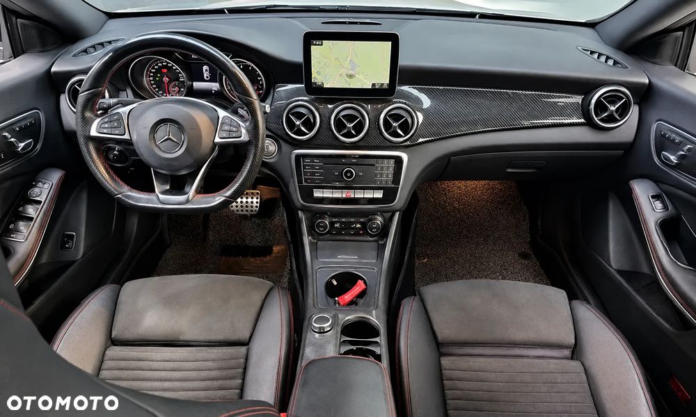 Mercedes-Benz CLA - 7