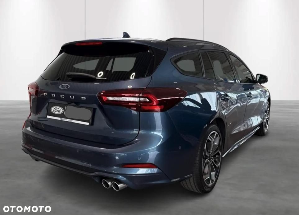 Ford Focus - 3