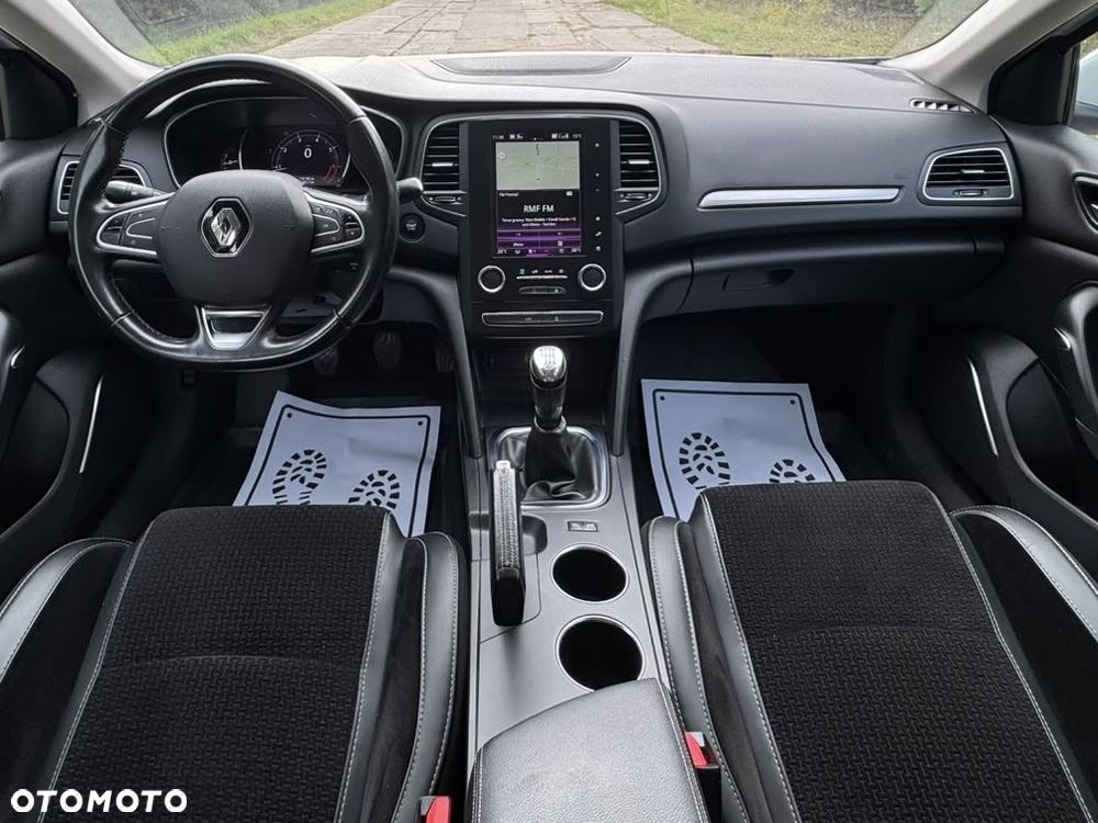 Renault Megane 1.3 TCe FAP Intens - 6