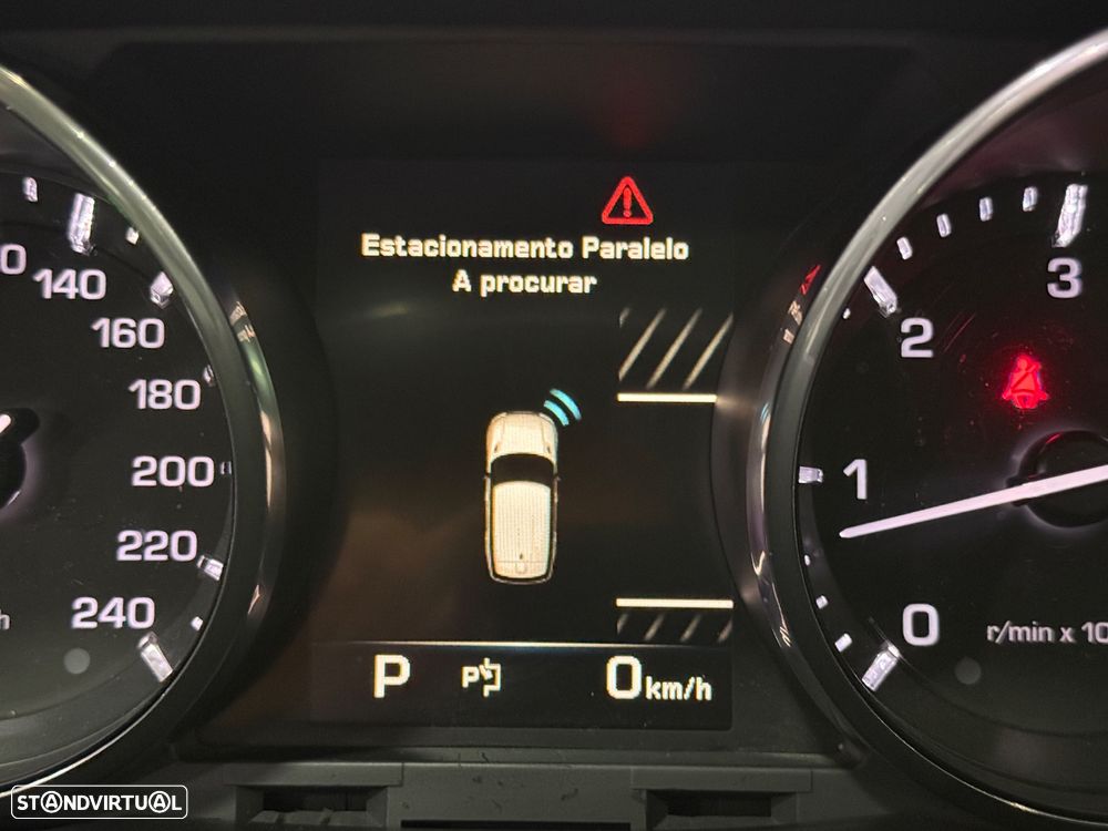 Land Rover Range Rover Sport - 26