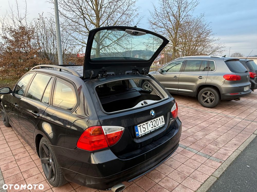 BMW Seria 3 318i Edition Exclusive - 9