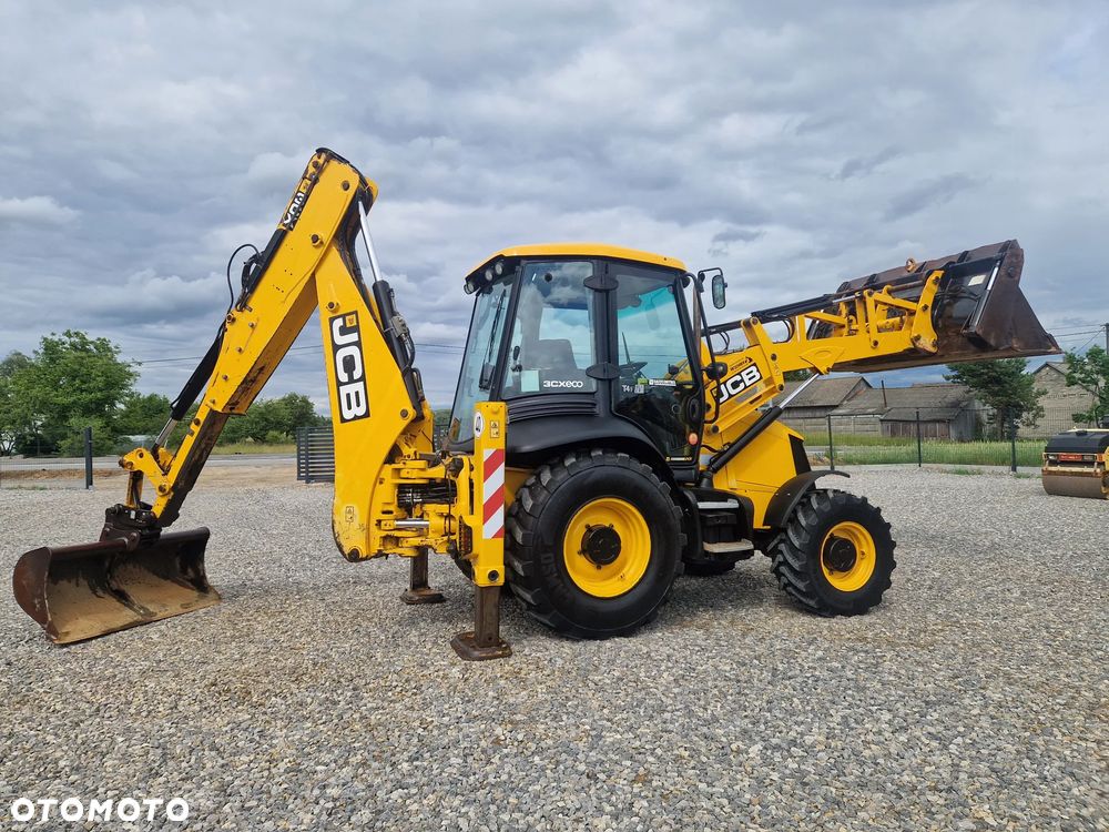 JCB 3CX - 5