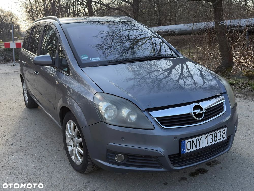 Opel Zafira 1.9 CDTI - 6