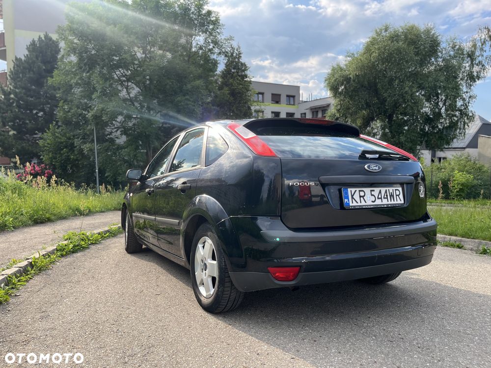 Ford Focus 1.6 Ambiente - 6