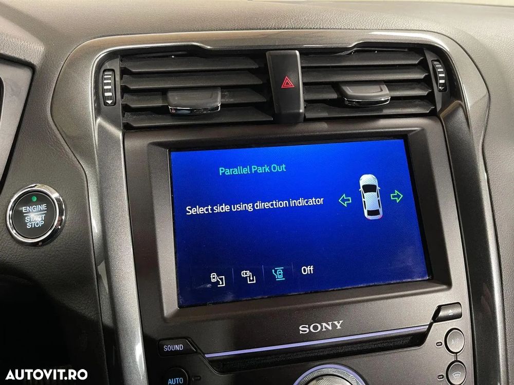 Ford Mondeo 2.0 HEV Titanium - 16