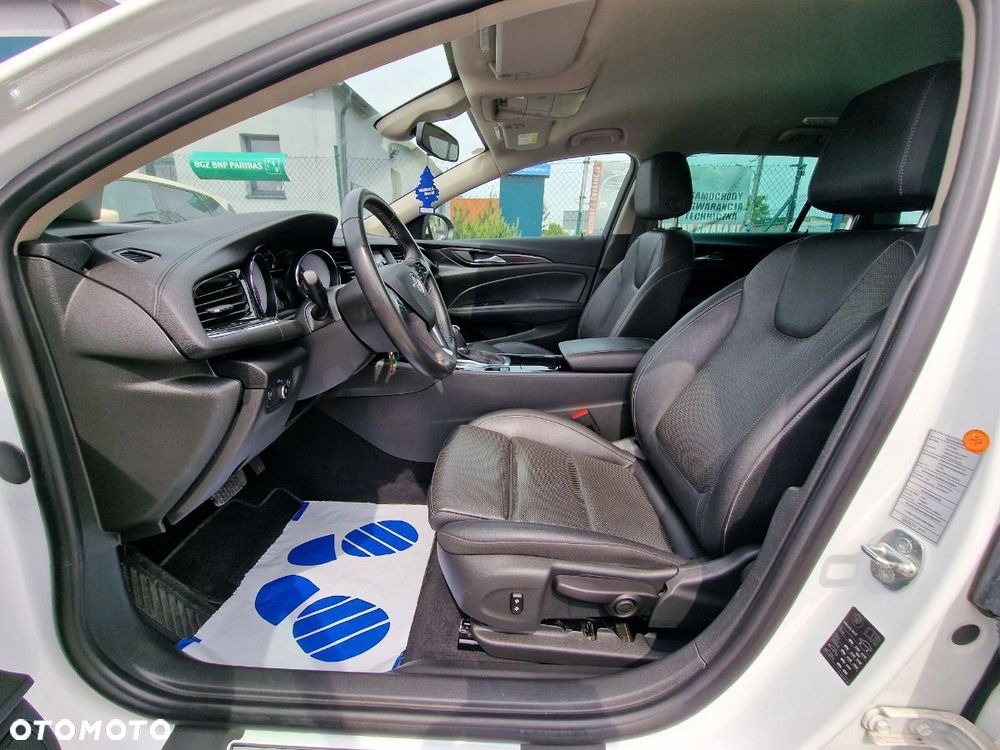 Opel Insignia - 9
