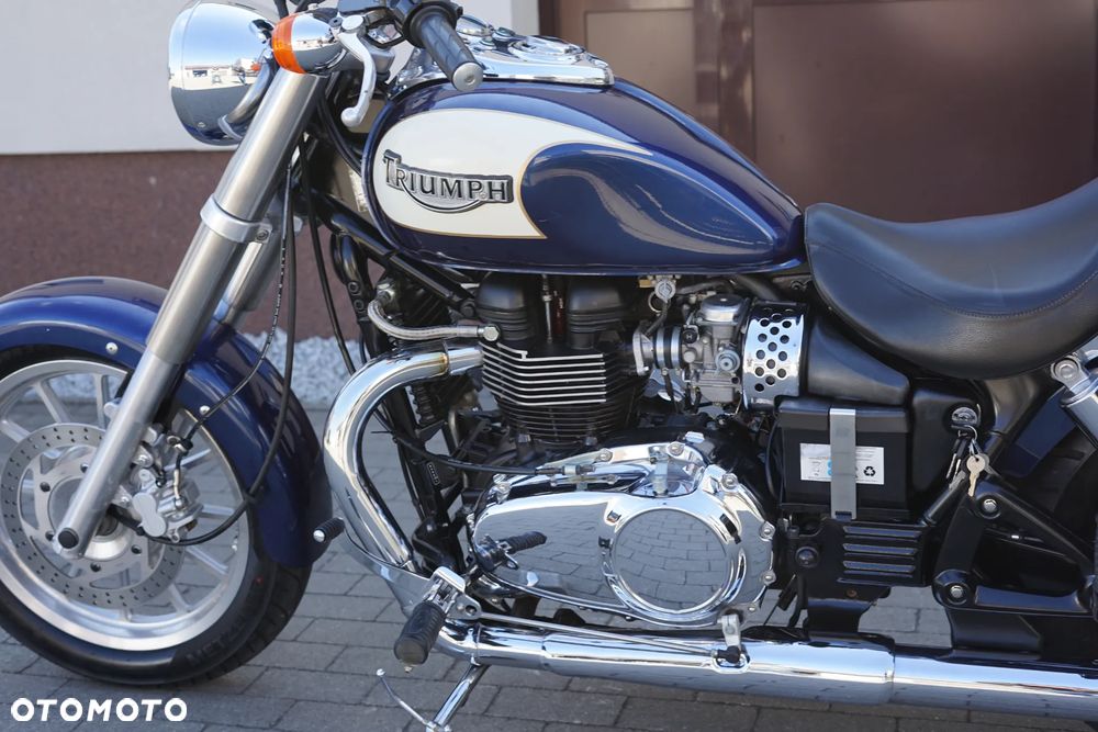 Triumph America - 27