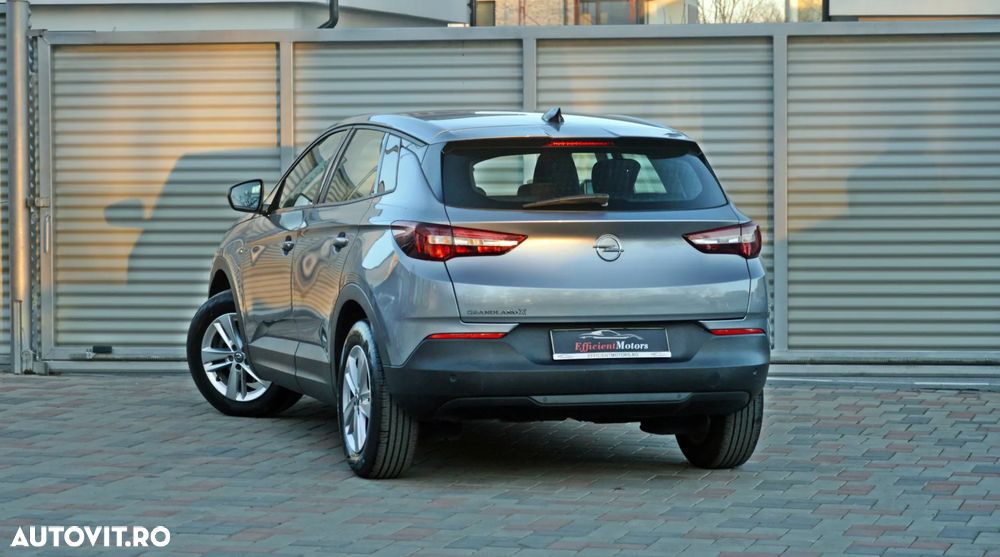 Opel Grandland 1.5 D Automatik Business Edition - 3